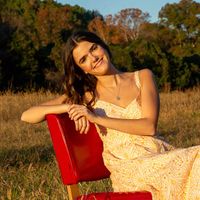 Madeleine Crighton profile picture