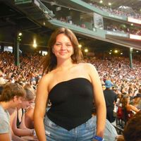 Emily Maddalone profile picture