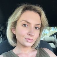 Brooke | Esthetician-Approved Picks profile picture