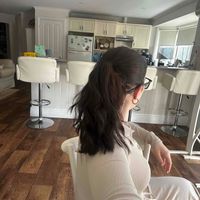 Chloe Smith profile picture
