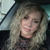 January Jeanette profile picture