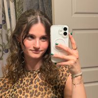 Bella Adler profile picture