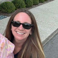 Lindsey Pearl profile picture