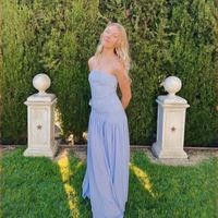 Annie Wayne profile picture