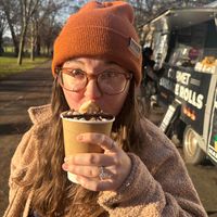 April Roe profile picture