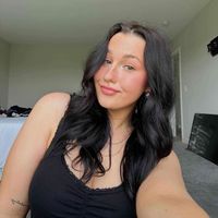 Caleigh Square profile picture