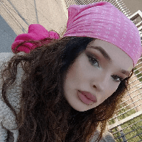 Emina✨ profile picture
