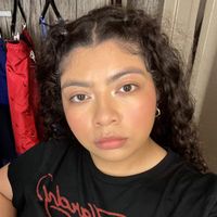 Emily profile picture