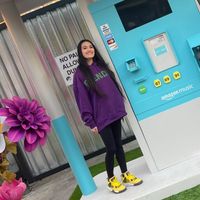 Stephanie B profile picture