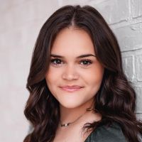 Elena Rosales profile picture