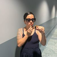shaina 🛸 profile picture