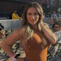 Rebecca Moreira profile picture