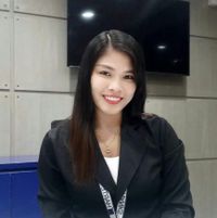 Mom Dhylle profile picture