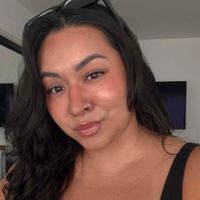 Michelle Flores profile picture