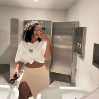 Crystal Henry profile picture