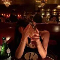 Vivi Hart profile picture