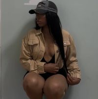 courtnee lenay profile picture