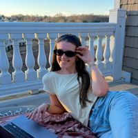 Julia Christie profile picture