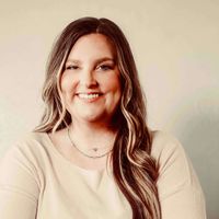 Hayley Stewart profile picture