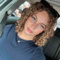 Abby Ellis profile picture