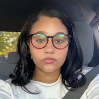Zoe Williams profile picture