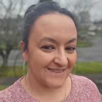 Stacy Shares profile picture
