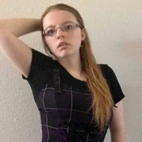 Holly J profile picture