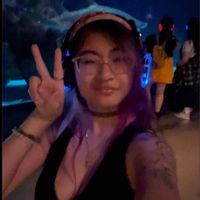 Christy Insixiengmai profile picture