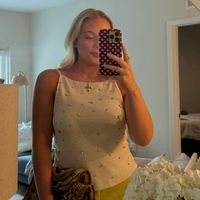 Meg profile picture