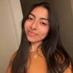 noemi b profile picture