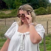 Abby Schrader profile picture