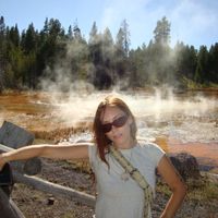 Emily Kaler profile picture