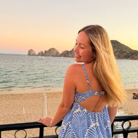 Molly Hitchens profile picture