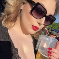 Valeria 🍒 profile picture