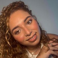 Laly Aura profile picture