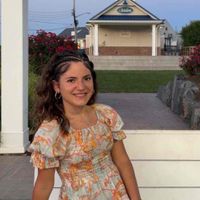 Karina Lorenzo profile picture