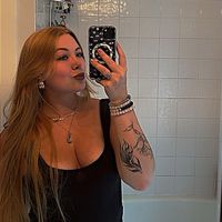 Elizabeth Mitchell profile picture