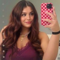 Alaina Floro profile picture