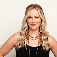 Stacie McNeish profile picture