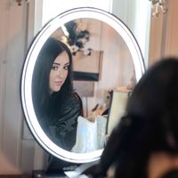 Julia Dean profile picture