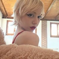 Isa's Wishlist profile picture