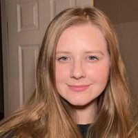 Makayla Hall profile picture