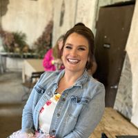 Emily Harkness profile picture