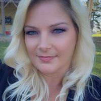 Kristine DeLeon profile picture