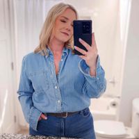 Emily profile picture