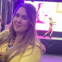 Andrea Zuza profile picture