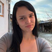 Laura profile picture