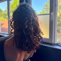 sari profile picture
