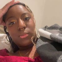 Elana profile picture