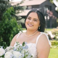 Joanne Flores profile picture